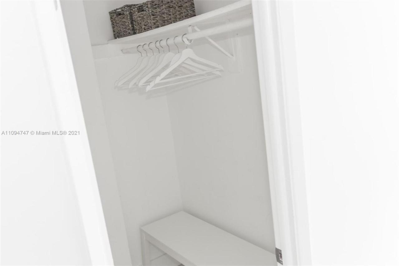 Disfruta Sunny Isles Ocean 1206 Str-02816 Daire Miami Beach Dış mekan fotoğraf